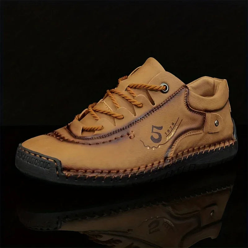Chaussures plates décontractées pour hommes, faites à la main, baskets de marche d'extérieur avec coutures - AgorAstrA