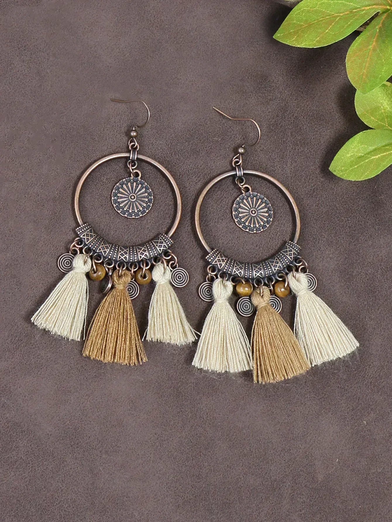 Boucles d'Oreilles Femme à Pois Vintage - Bijou Rétro Élégant - AgorAstrA