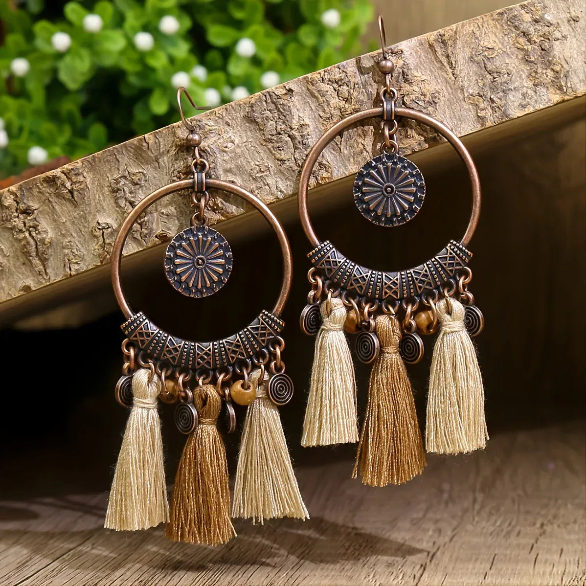 Boucles d'Oreilles Femme à Pois Vintage - Bijou Rétro Élégant - AgorAstrA