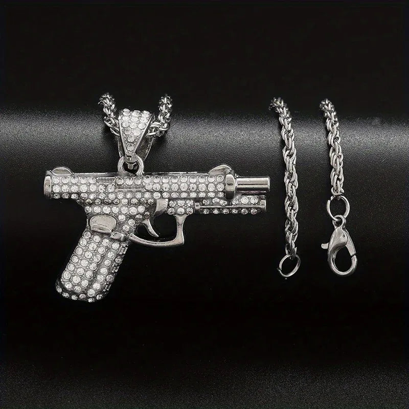 Collier pendentif arme créatif et raffiné, style tendance hip-hop, pour homme et femme. Bijou tendance. - AgorAstrA