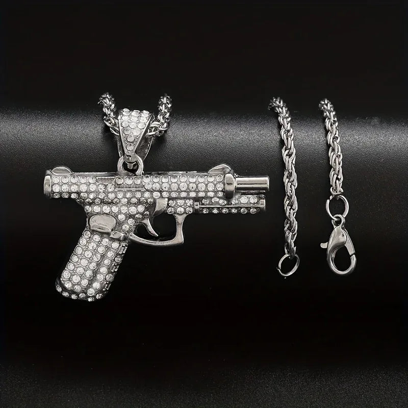 Collier pendentif arme créatif et raffiné, style tendance hip-hop, pour homme et femme. Bijou tendance. - AgorAstrA