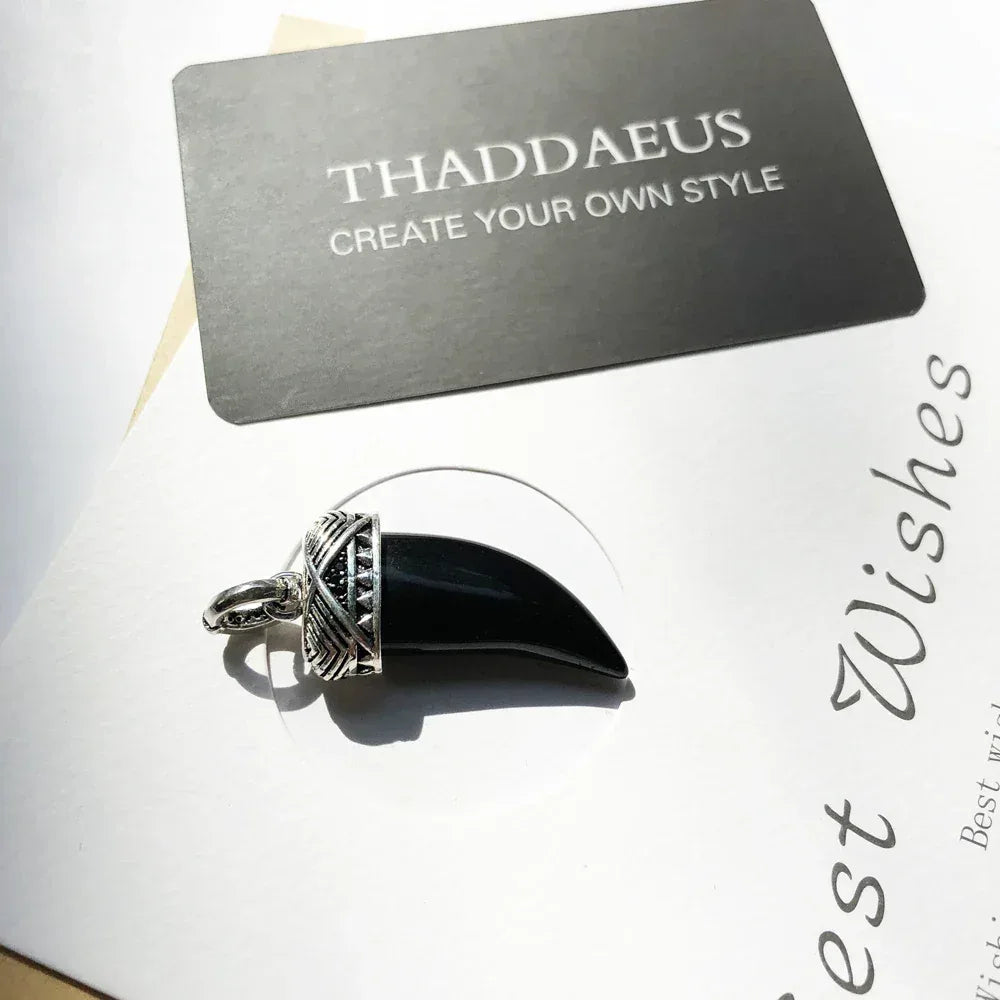 Pendentif Ethnique Maori Dent Tigre - Bijou Unisexe Symbolique Cadeau - AgorAstrA