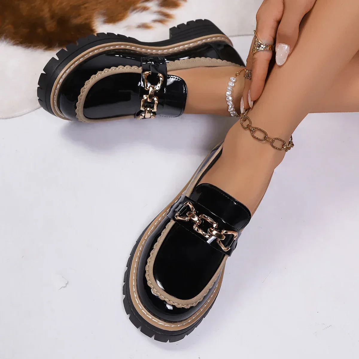 Mocassins à Enfiler Femme - Chaussures Confort Décontractées - AgorAstrA