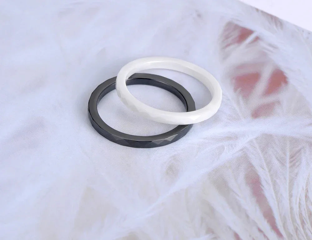 Bagues en céramique taillée noir et blanc tendance Lokaer, bijoux classiques de mariage et de fiançailles pour femmes, Anneaux Anillos R18014 - AgorAstrA