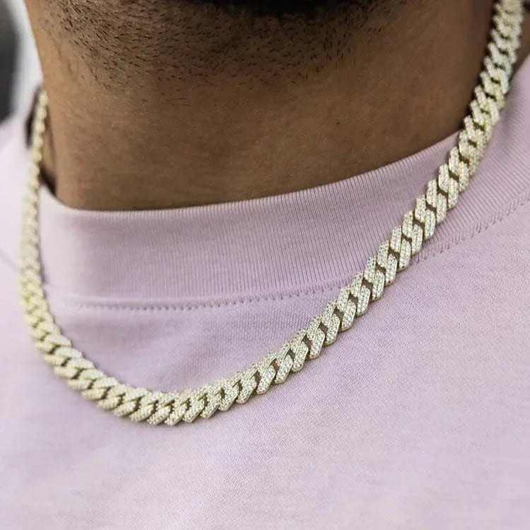 Yu Ying Gems - Colliers à maillons cubains en argent massif 925 sertis de diamants et de moissanites, disponibles en largeurs de 8 mm, 10 mm et 12 mm, pour bijoux hip-hop - AgorAstrA