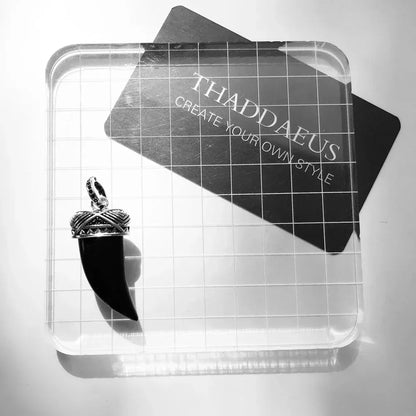 Pendentif Ethnique Maori Dent Tigre - Bijou Unisexe Symbolique Cadeau - AgorAstrA