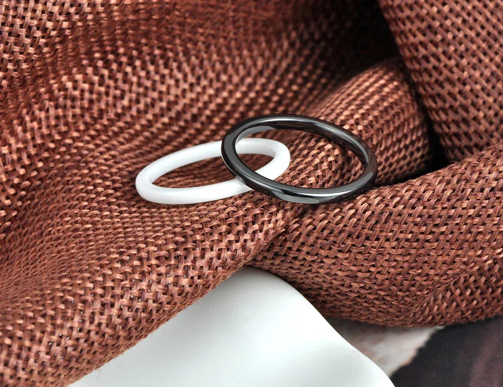 Bagues en céramique taillée noir et blanc tendance Lokaer, bijoux classiques de mariage et de fiançailles pour femmes, Anneaux Anillos R18014 - AgorAstrA