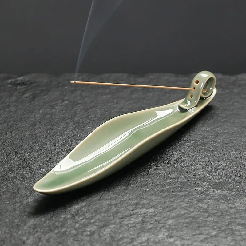 minimalist-glass-incense-holder-zen-style-transparent-incense-burner-creative-wooden-base-anti-ash-flying-incense-holder - AgorAstrA