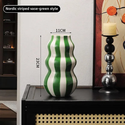 modern-light-luxury-creative-ceramic-golden-vase-decoration-living-room-bedroom-decoration-cabinet-flower-vase-home-decoration - AgorAstrA