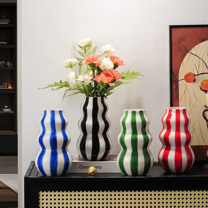 modern-light-luxury-creative-ceramic-golden-vase-decoration-living-room-bedroom-decoration-cabinet-flower-vase-home-decoration - AgorAstrA