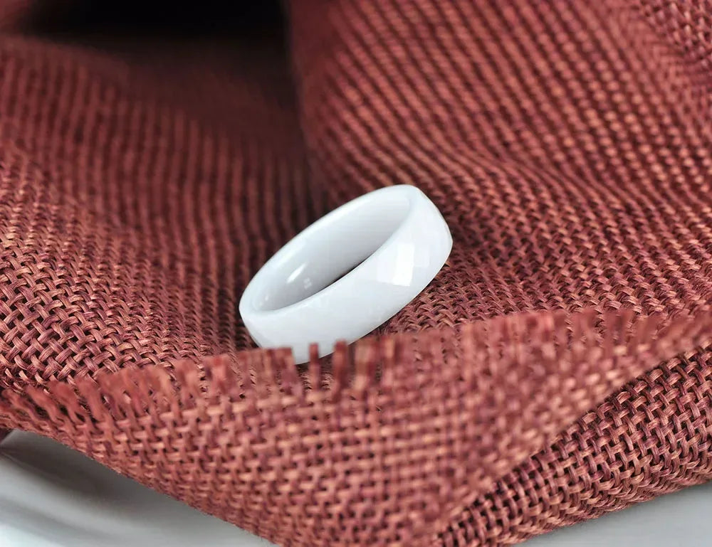 Bagues en céramique taillée noir et blanc tendance Lokaer, bijoux classiques de mariage et de fiançailles pour femmes, Anneaux Anillos R18014 - AgorAstrA