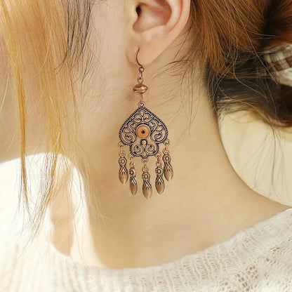 Boucles d'Oreilles Femme à Pois Vintage - Bijou Rétro Élégant - AgorAstrA